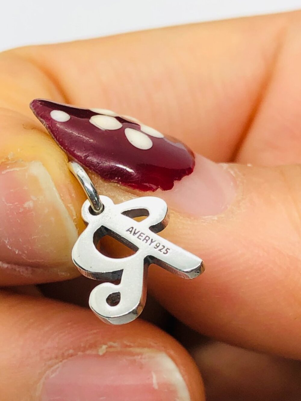 James Avery Script Initial R Charm - Picture 2 of 4